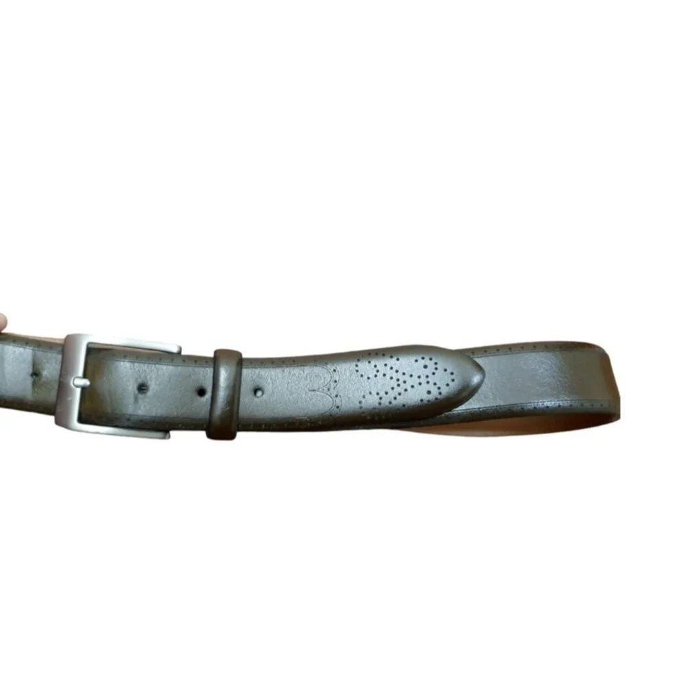 Joseph Abboud Feather Edged Laser Detail Leather Belt Size 40/100